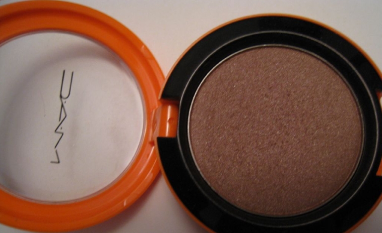 mac shimmer bronzer